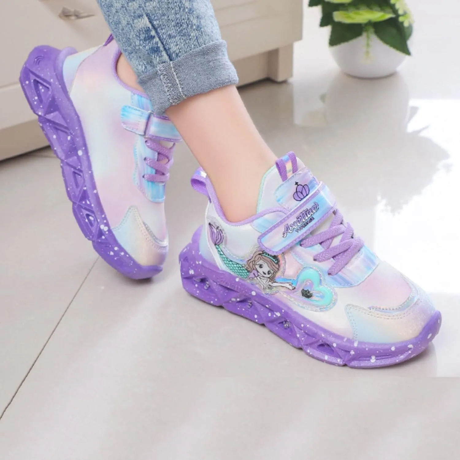 Baby Walking Shoes,Kids Baby Boys Girls Bling Led Light Sport Shoes Children Mesh Luminous Casual Shoes 1-6 Years