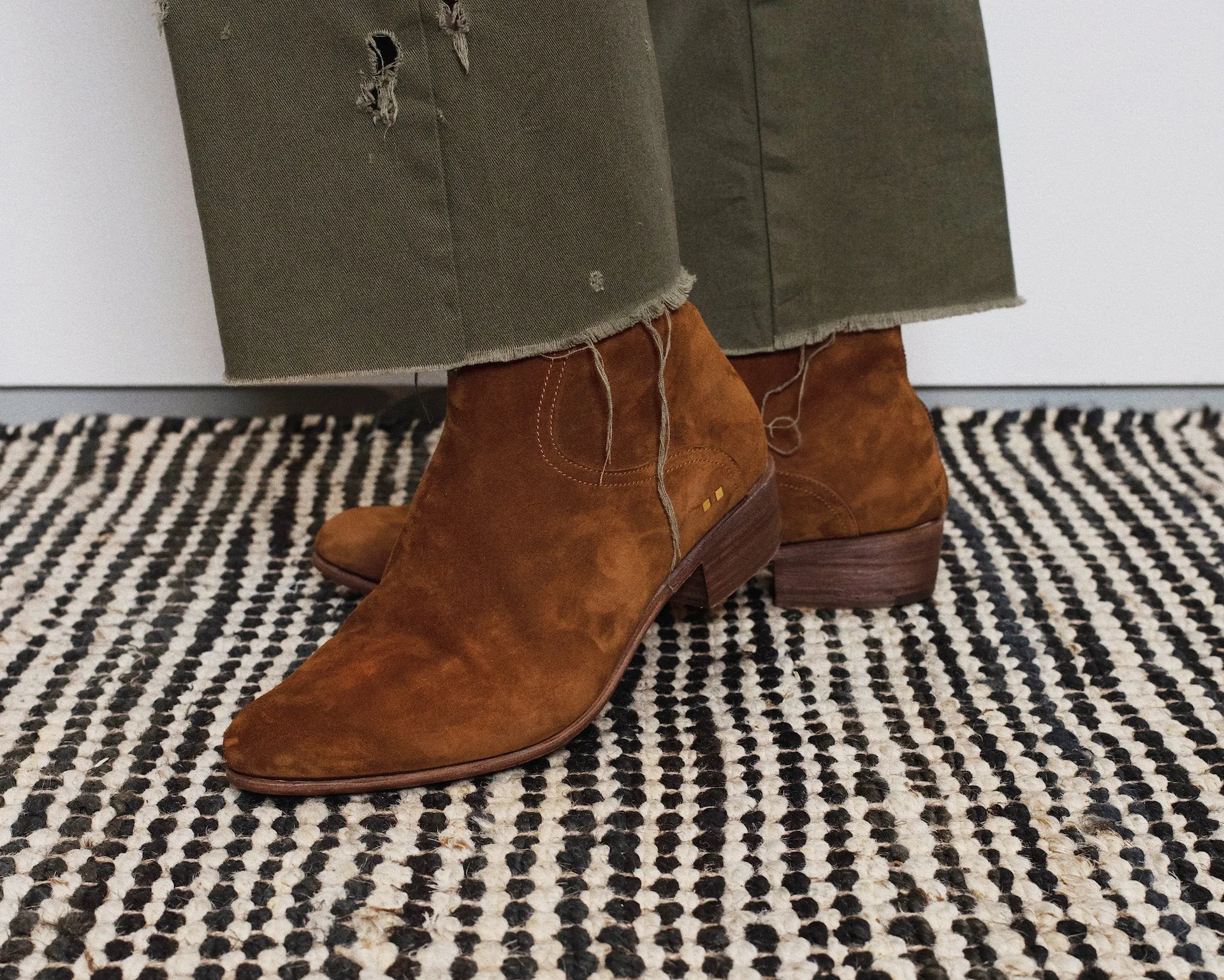 The Avenue: Cognac Suede